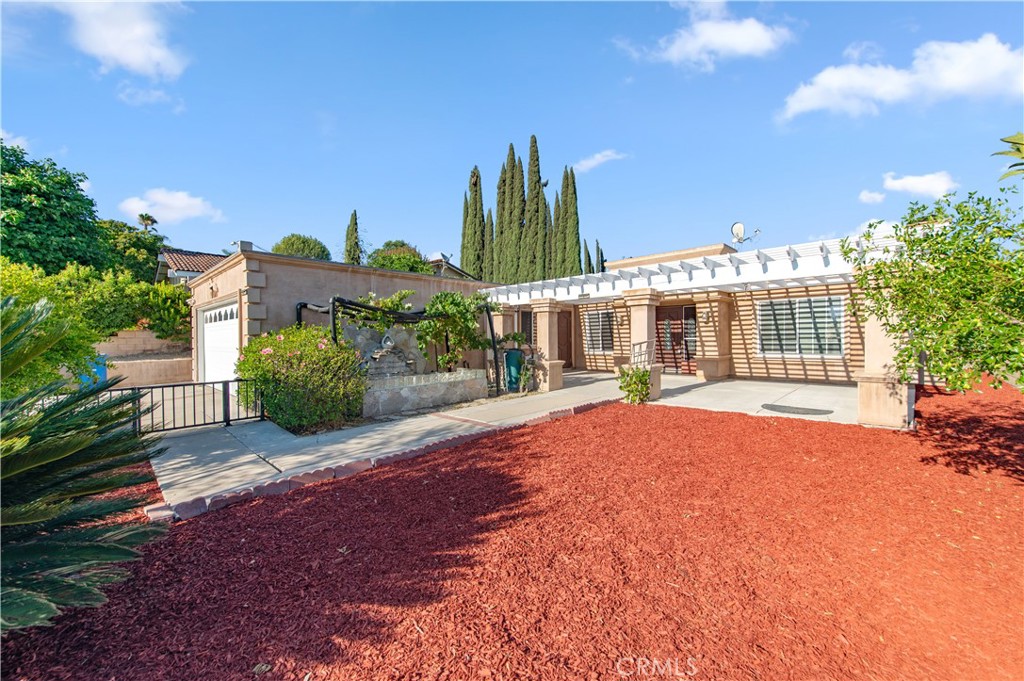 318 S Palo Cedro Drive