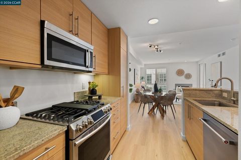 Photo of 1655 N California Blvd #345, Walnut Creek, CA 94596 (MLS # 41129522)