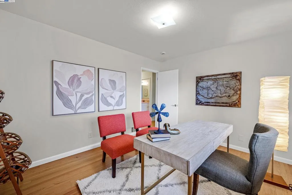 Livermore, California 94550, United States, 4 Bedrooms Bedrooms, ,3 BathroomsBathrooms,Residential,Active,219679