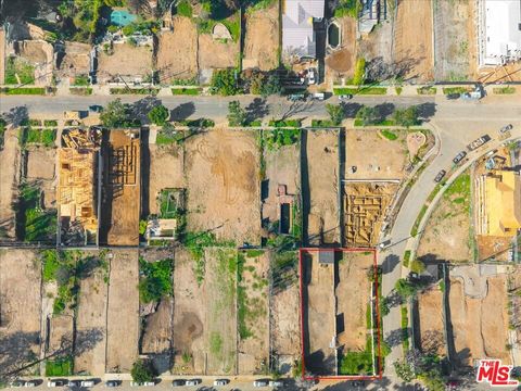 Photo of 15516 Bowdoin Street, Pacific Palisades, CA 90272 (MLS # 25621175)