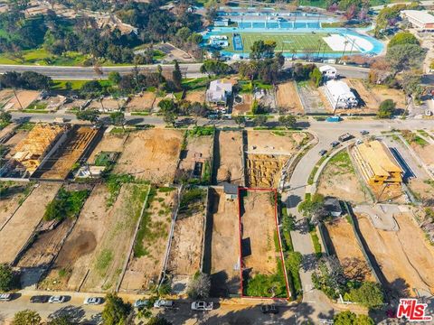 Photo of 15516 Bowdoin Street, Pacific Palisades, CA 90272 (MLS # 25621175)