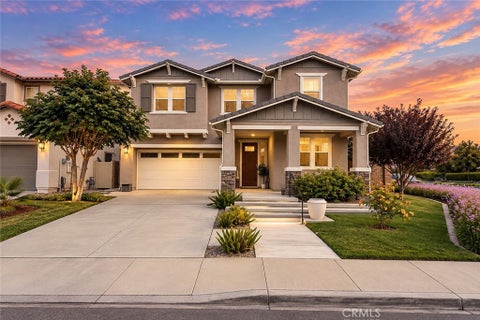 Photo of 30826 Bloomfest ST, Murrieta, CA 92563 (MLS # SW26205965)