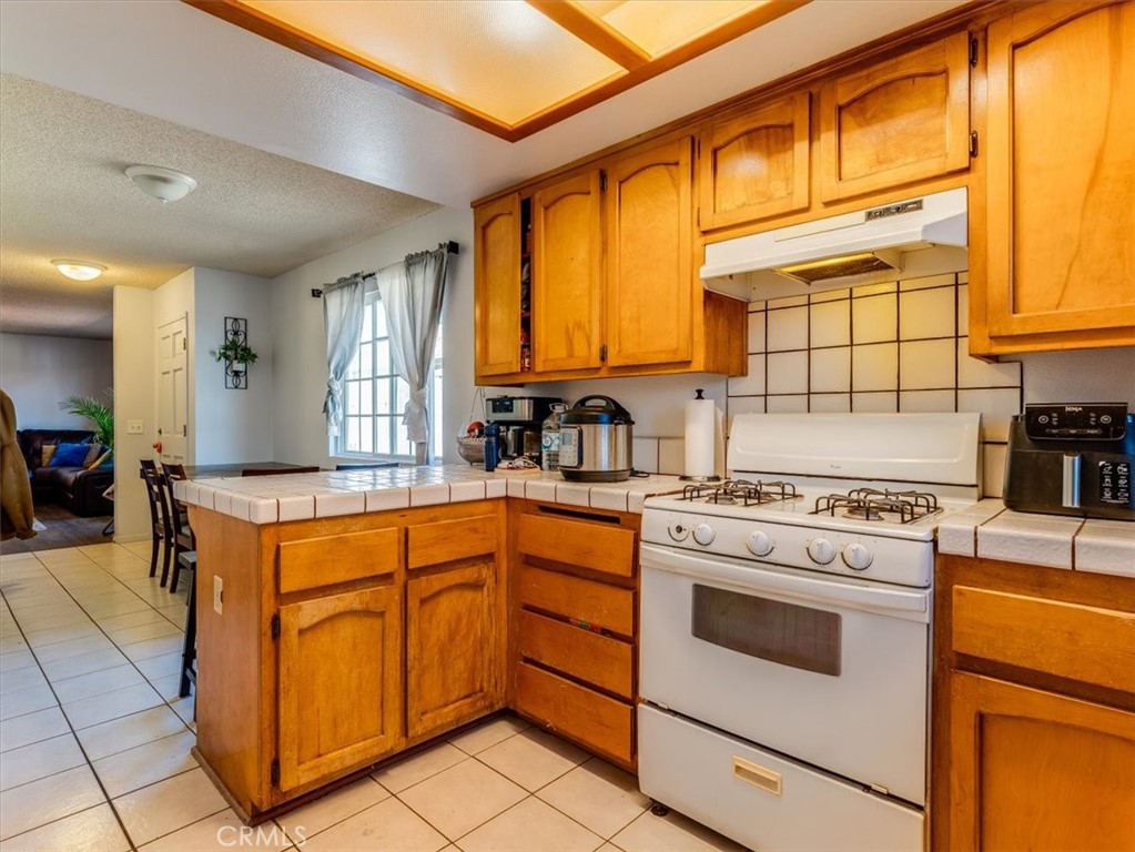 Guadalupe/Casmalia(850) - Residential