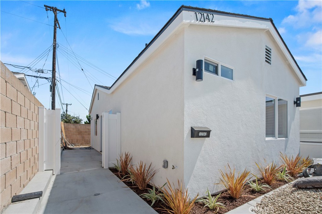 OTHR - Residential Lease