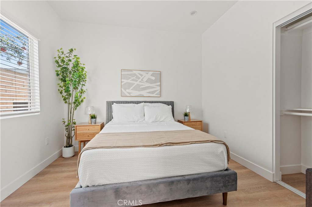 OTHR - Residential Lease