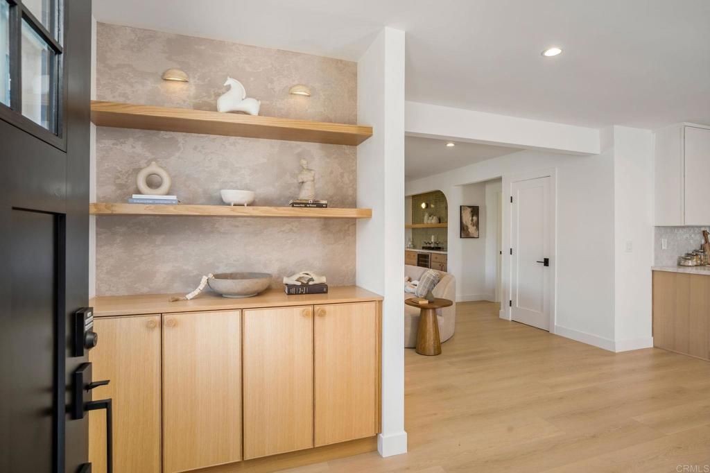 Photo of 11966 Weir St St, Culver City, CA 90230 (MLS # PTP2602620)