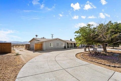 Photo of 16375 Sago Road RD, Apple Valley, CA 92307 (MLS # IG26201164)