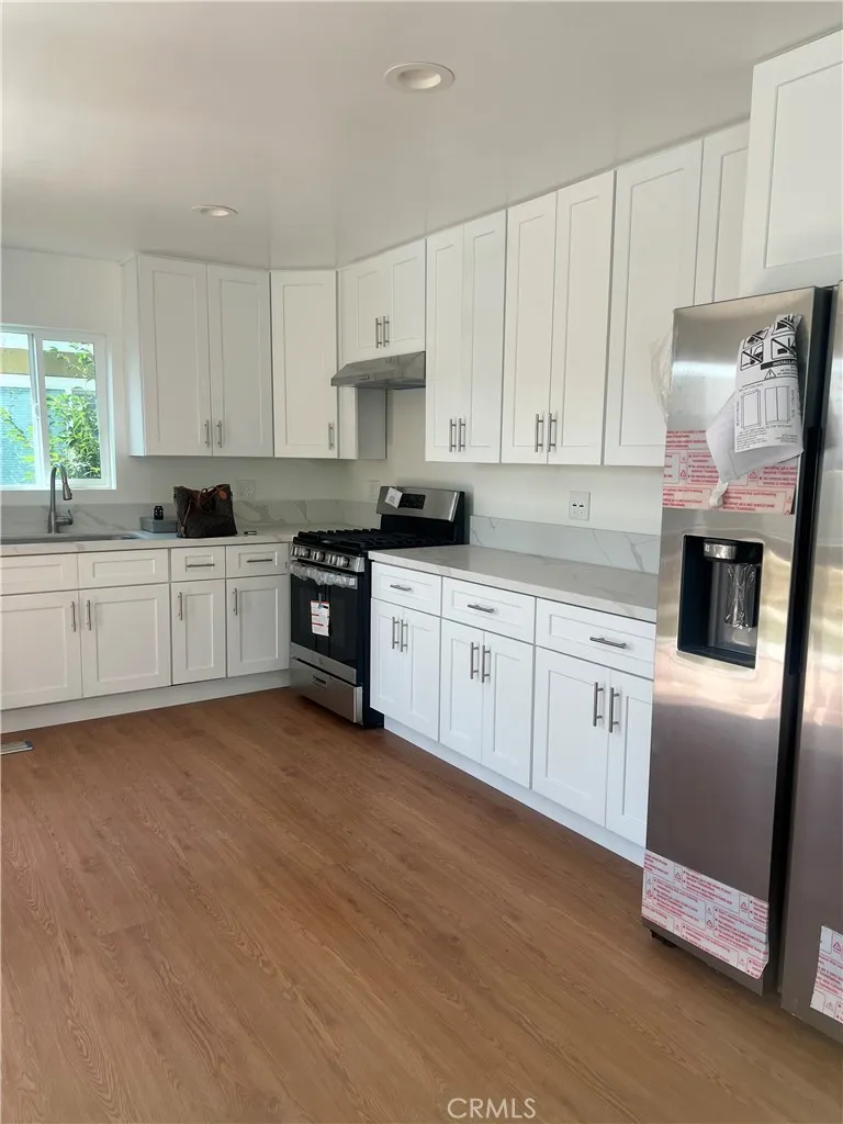 Anaheim, California 92805, United States, 2 Bedrooms Bedrooms, ,2 BathroomsBathrooms,Residential,Active,189235