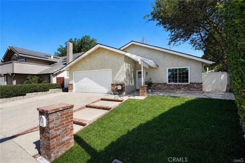 Photo of 2395 Century AVE, Simi Valley, CA 93063 (MLS # SR26223496)