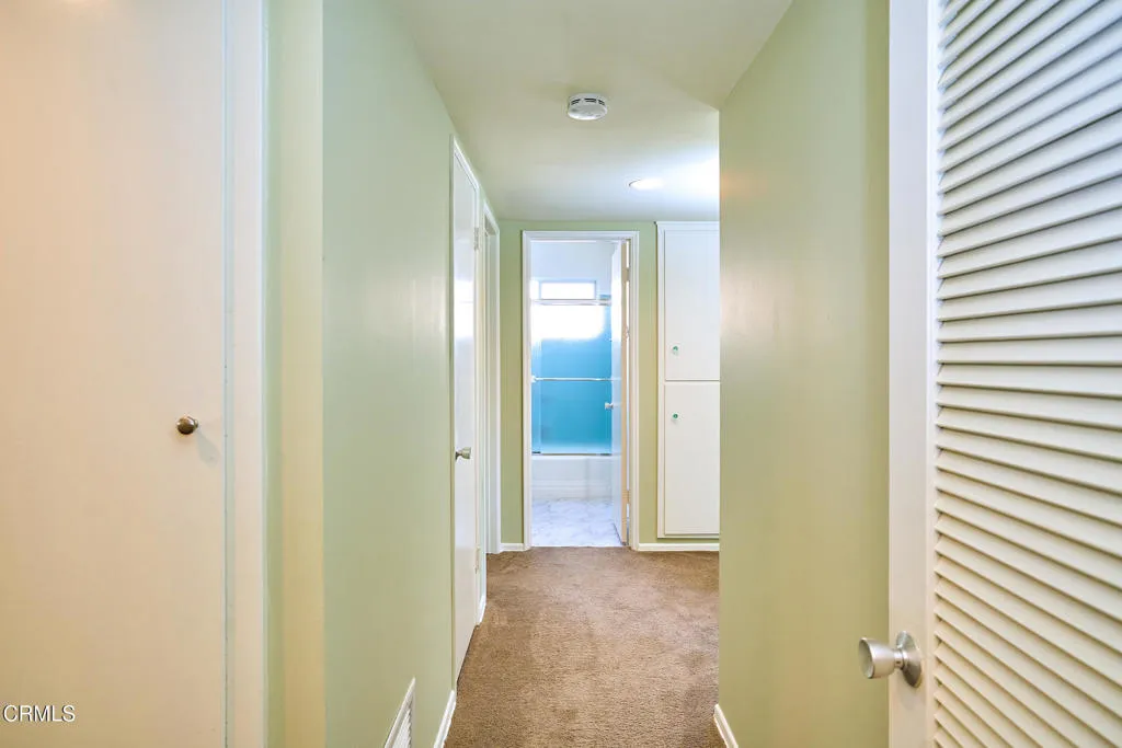 Ventura, California 93004, United States, 5 Bedrooms Bedrooms, ,3 BathroomsBathrooms,Residential,Active,172900