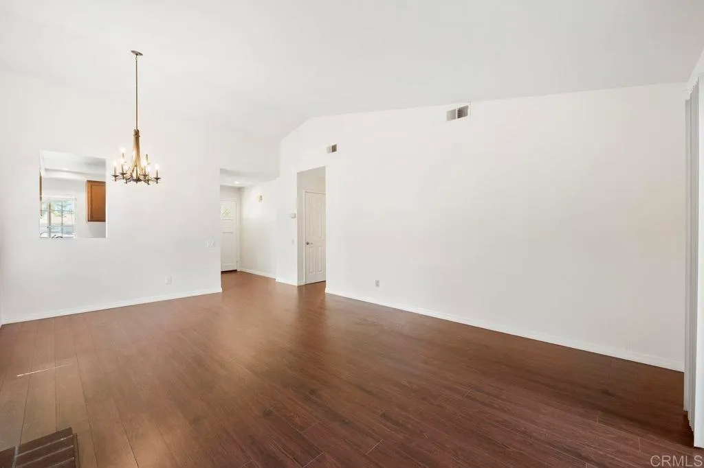 San Diego, California 92130, United States, 2 Bedrooms Bedrooms, ,2 BathroomsBathrooms,Residential,Active,137007