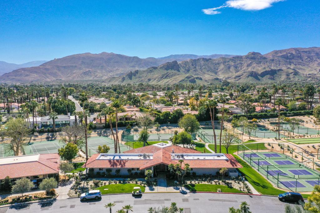 The Springs C.C. - Residential Lease