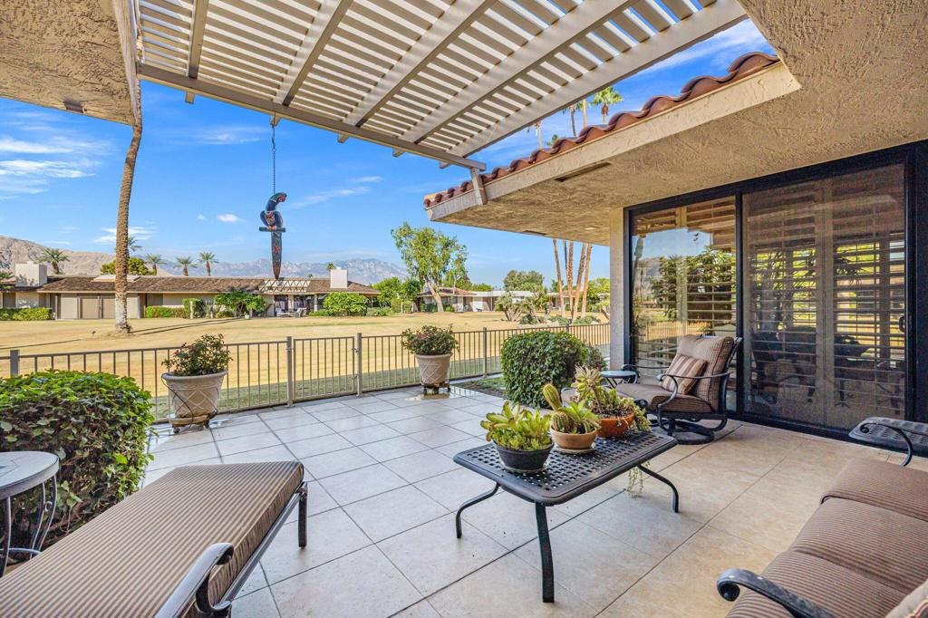The Springs C.C. - Residential Lease