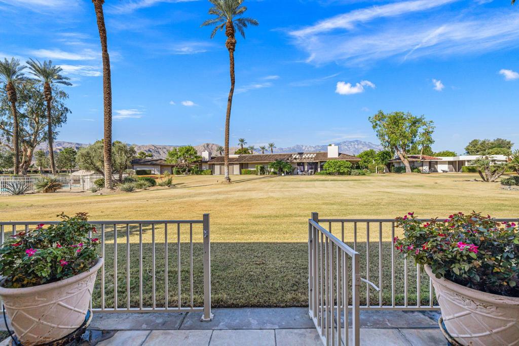 The Springs C.C. - Residential Lease