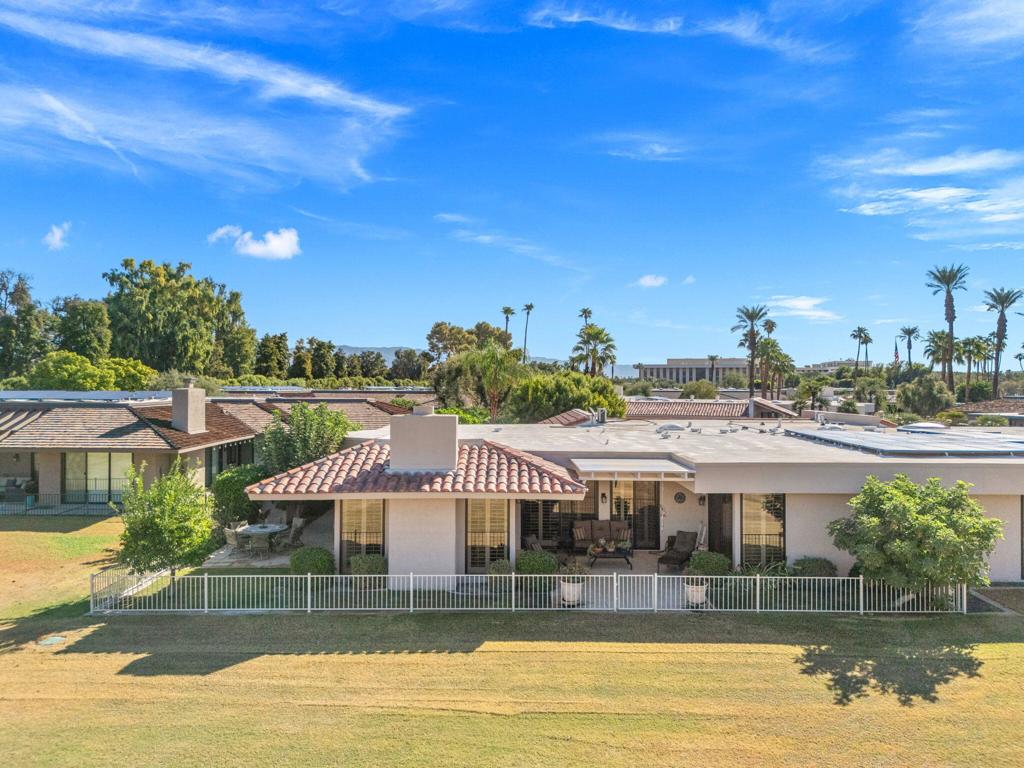 The Springs C.C. - Residential Lease