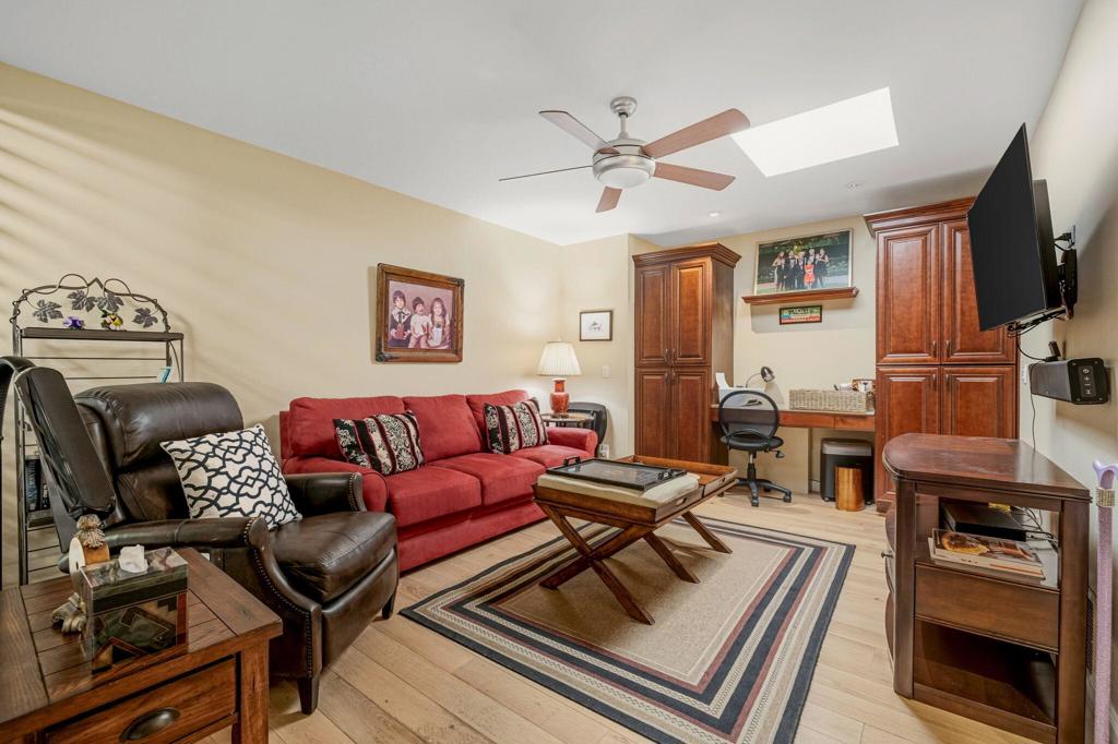 The Springs C.C. - Residential Lease