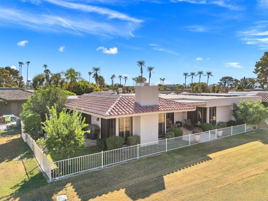 The Springs C.C. - Residential Lease