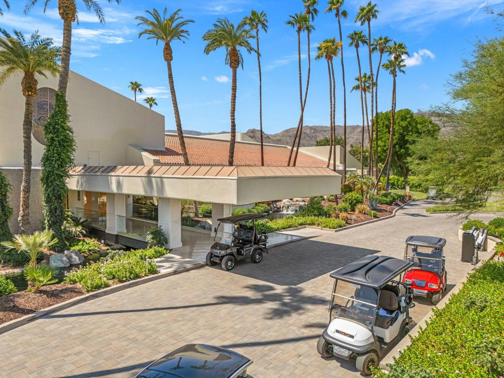 The Springs C.C. - Residential Lease
