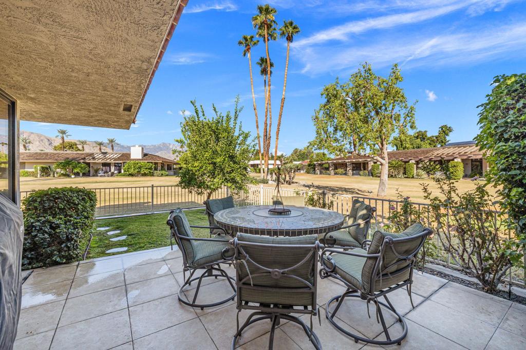 The Springs C.C. - Residential Lease