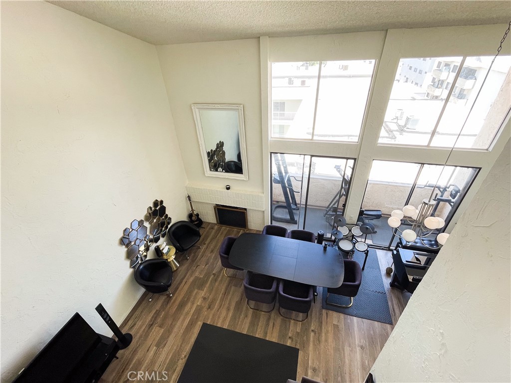 5310 Zelzah Avenue 312