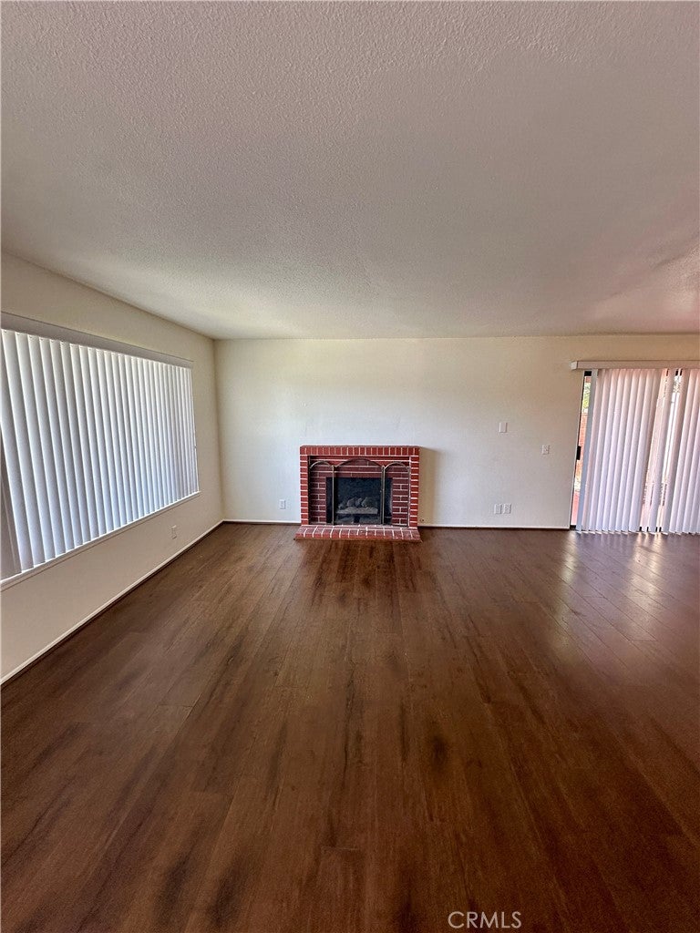 835 W Orangewood
