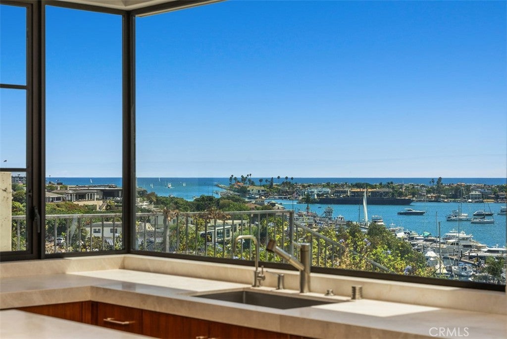 1523 Dolphin Terrace, Corona Del Mar CA 92625 - Photo 16