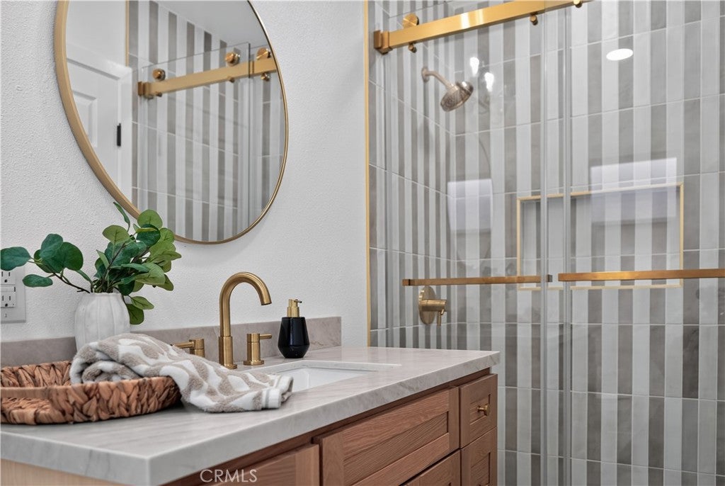 Properties 2 14609 Cavette