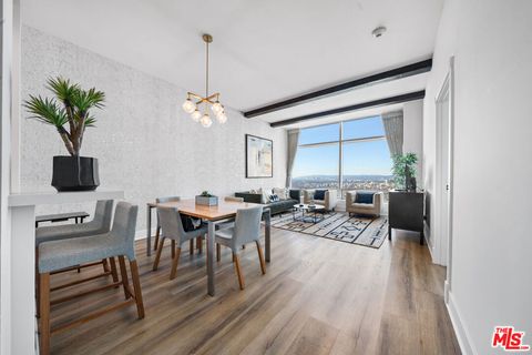 Photo of 900 W Olympic Boulevard #32F, Los Angeles, CA 90015 (MLS # 25615059)