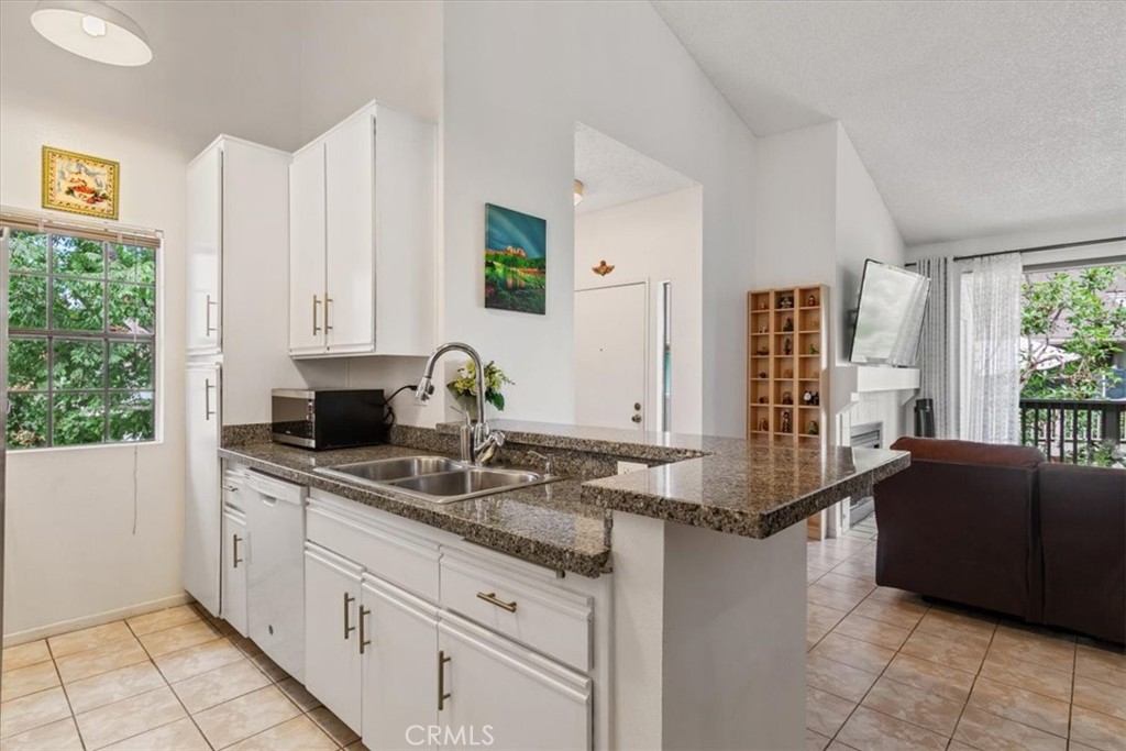 10541 Lakeside S P