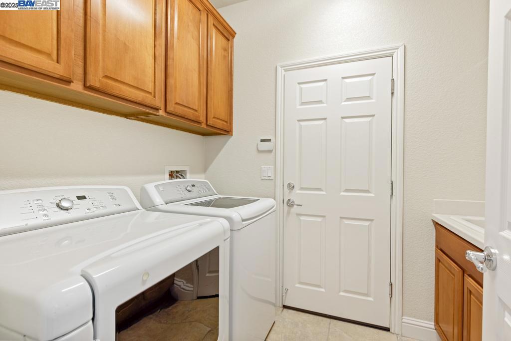 WOODBRIDGE - Residential