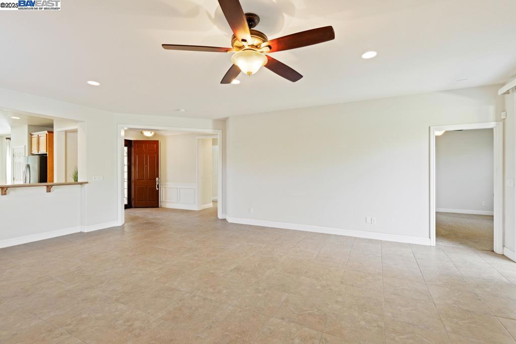 WOODBRIDGE - Residential
