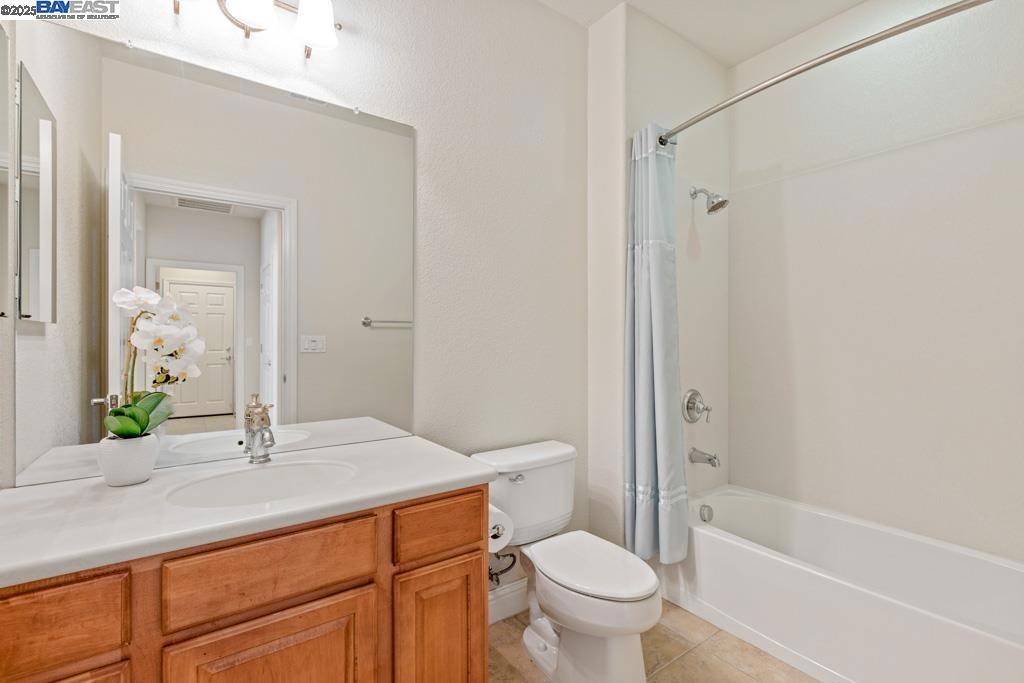 WOODBRIDGE - Residential