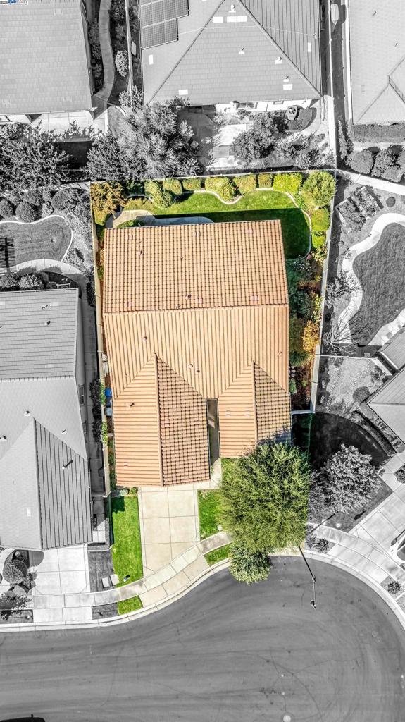 WOODBRIDGE - Residential