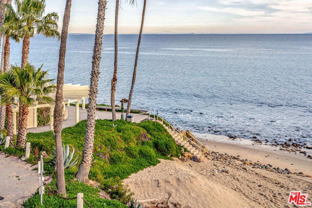 26668 Seagull Way D203