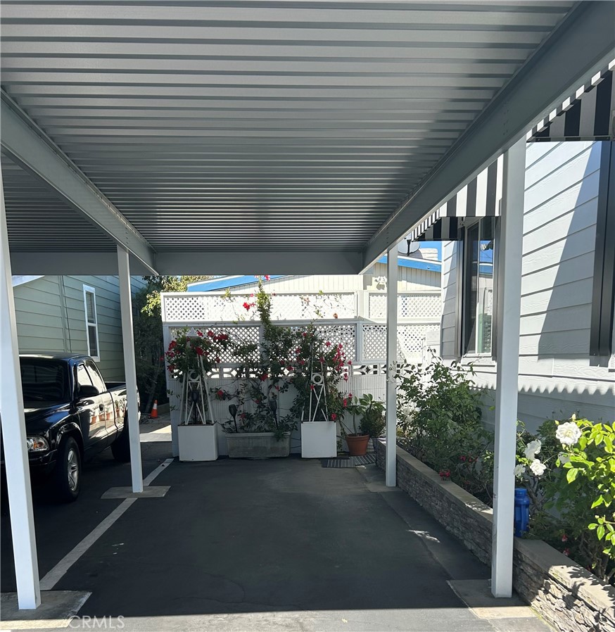 Bayside Village (BAYV) - Manufactured In Park