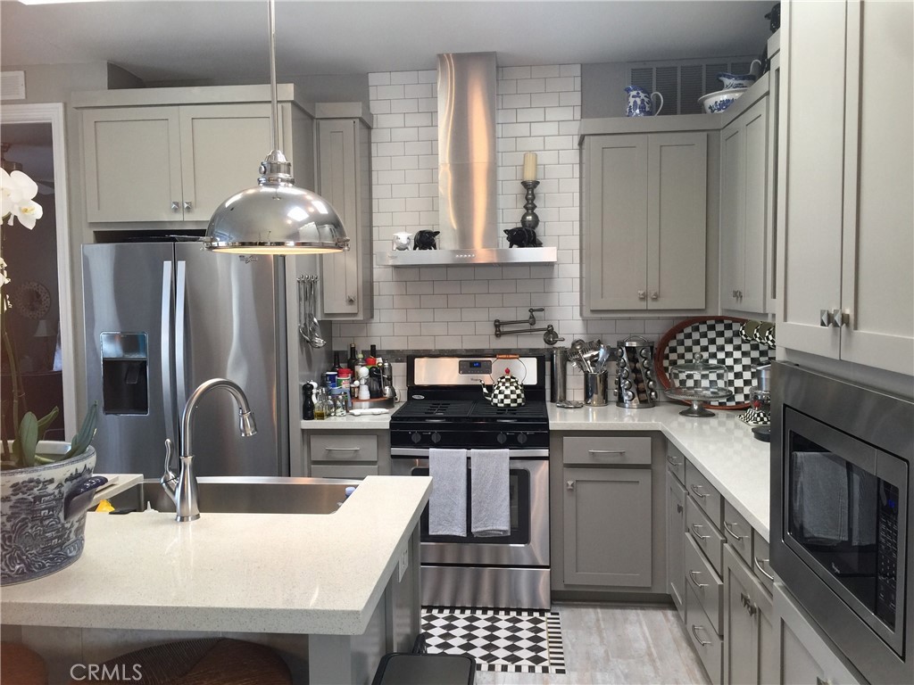 Bayside Village (BAYV) - Manufactured In Park