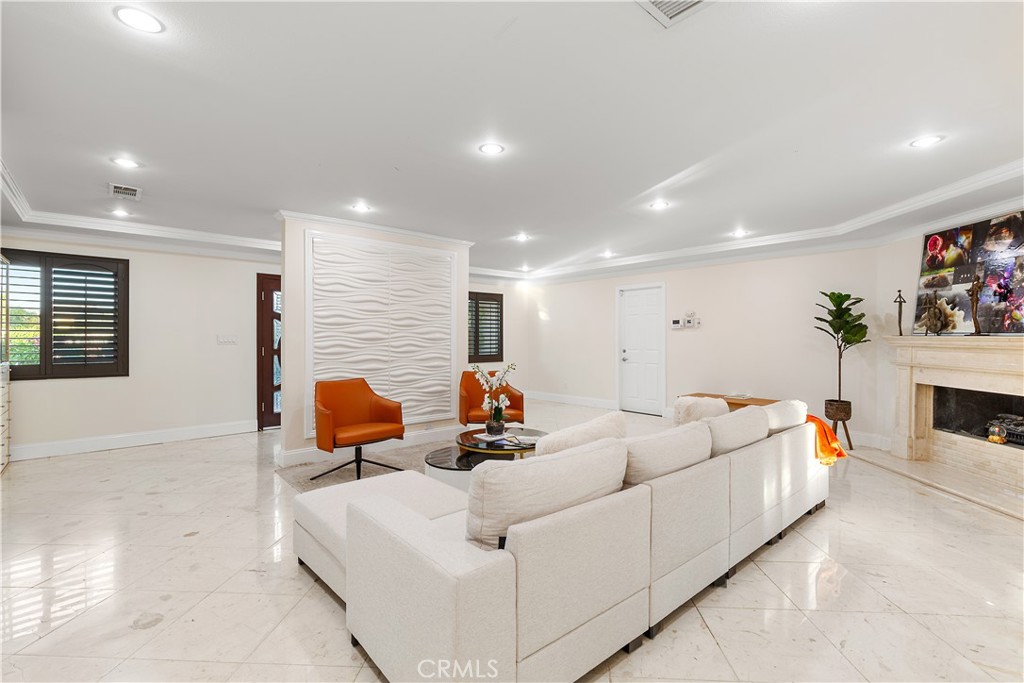 11131 Mac Murray Street