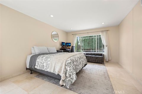 Tiny photo for 4962 E Glenview AVE, Anaheim, CA 92807 (MLS # PW26093893)