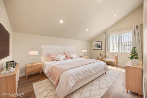 Tiny photo for 4962 E Glenview AVE, Anaheim, CA 92807 (MLS # PW26093893)
