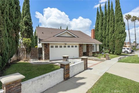 Tiny photo for 4962 E Glenview AVE, Anaheim, CA 92807 (MLS # PW26093893)