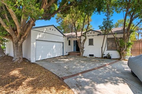 10022 burnet ave San Fernando CA 91345