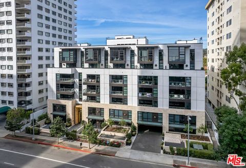 Photo of 10777 Wilshire Boulevard #403, Los Angeles, CA 90024 (MLS # 26645723)