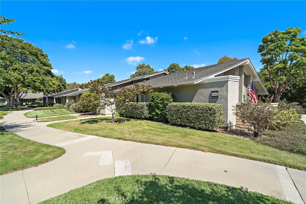 8932 Biscayne Court 1320E