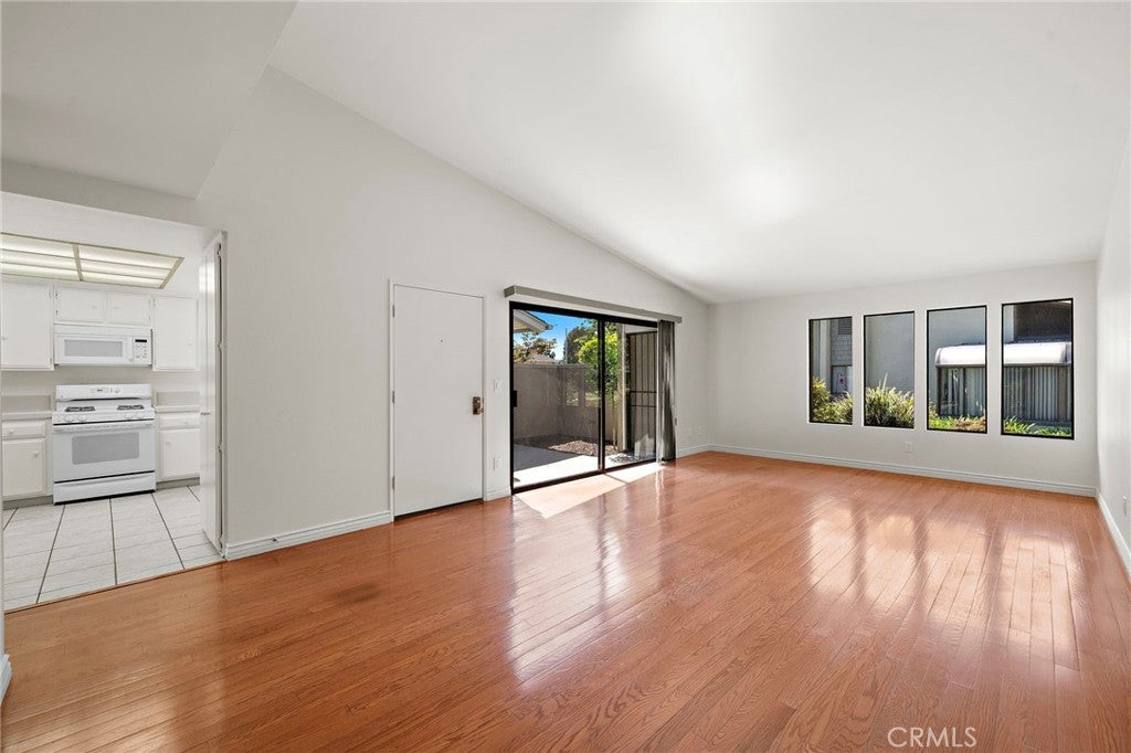 8932 Biscayne Court 1320E