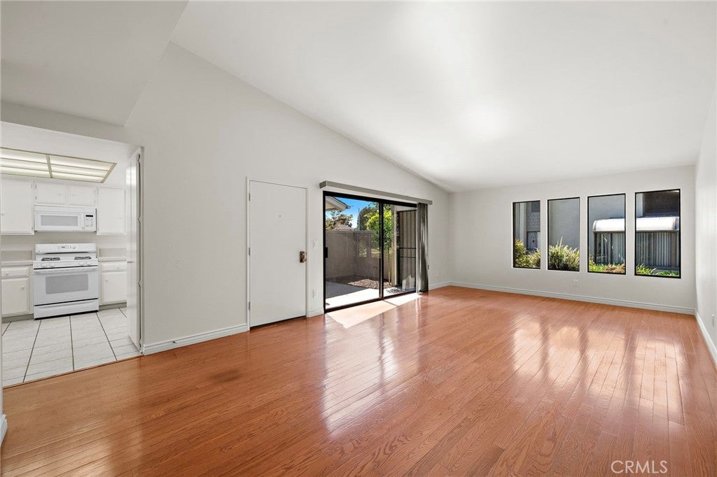 8932 Biscayne Court 1320E