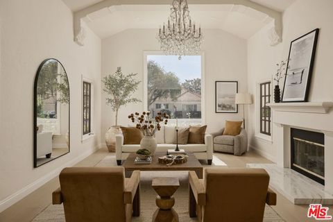 8607 Clifton Way Beverly Hills CA 90211