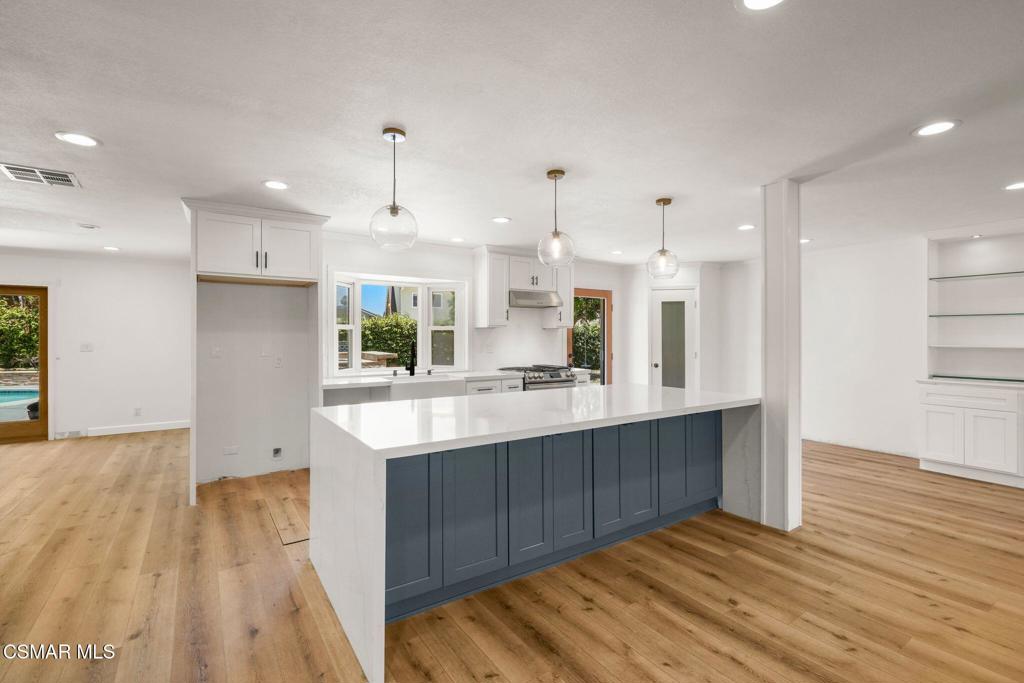 2607 Lander Court
