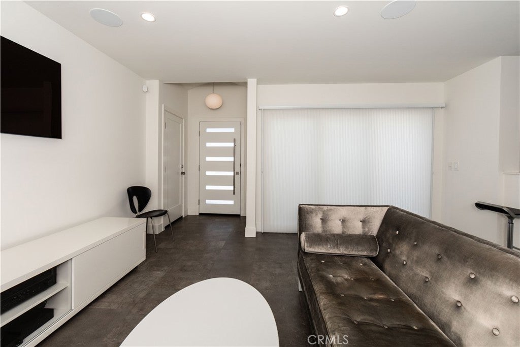 2474 W 236th Street