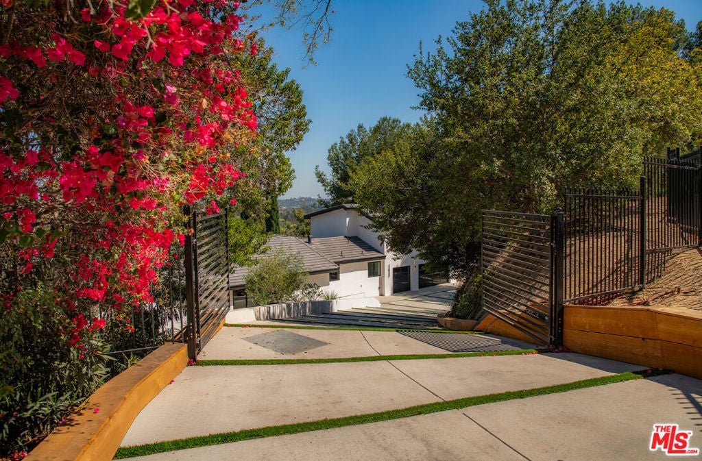 122 Patrician Way