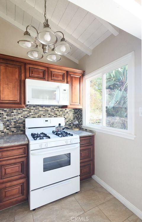 Tiny photo for 31828 7th Avenue, Laguna Beach, CA 92651 (MLS # OC25265086)